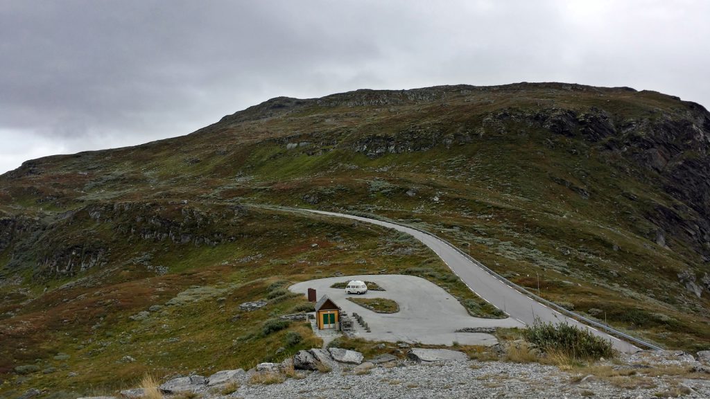 Short break on Sognefjellsvejen