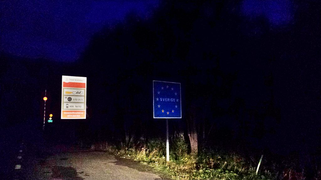 Danish-Swedish border at nighttime