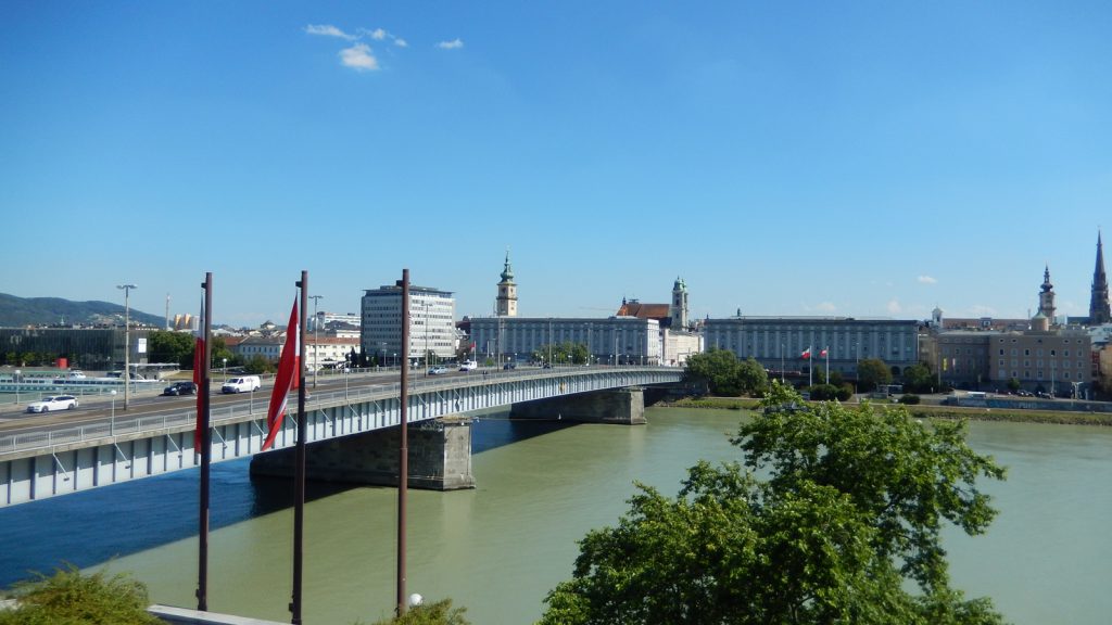 Nibelungen Bridge