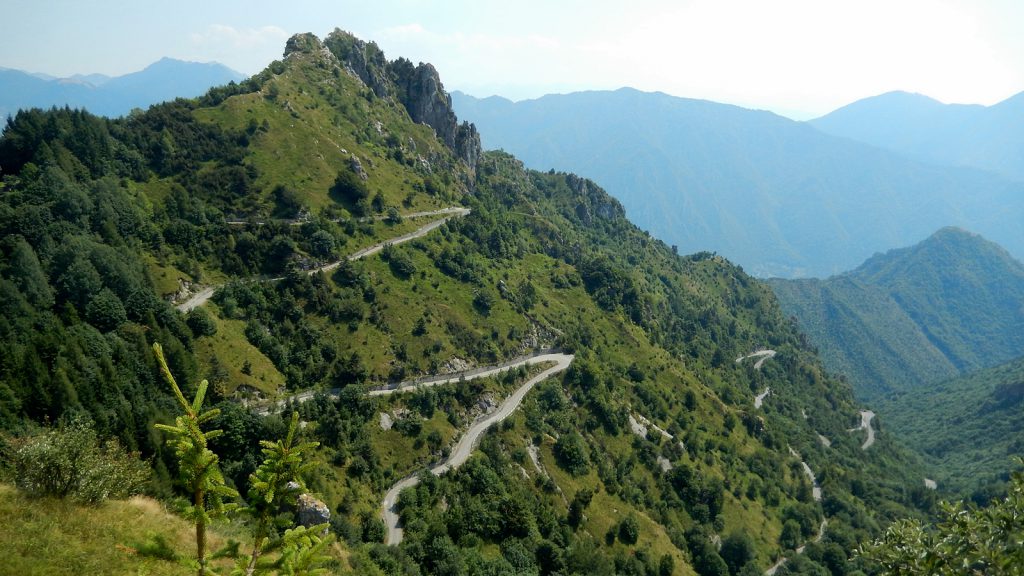 Ascend to Anfo Ridge Road from Anfo