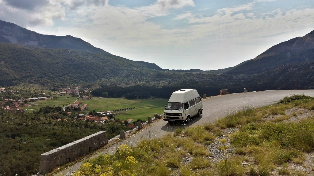 VW Bus Bulli Bergstraße Montenegro