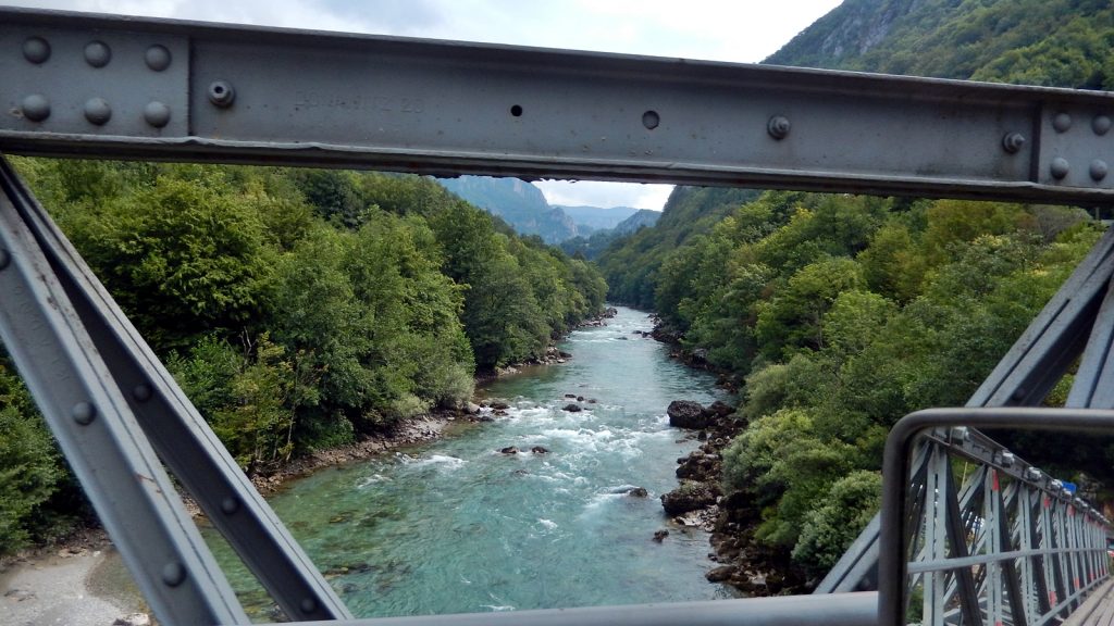 Grenzbrücke Montenegro Bosnien