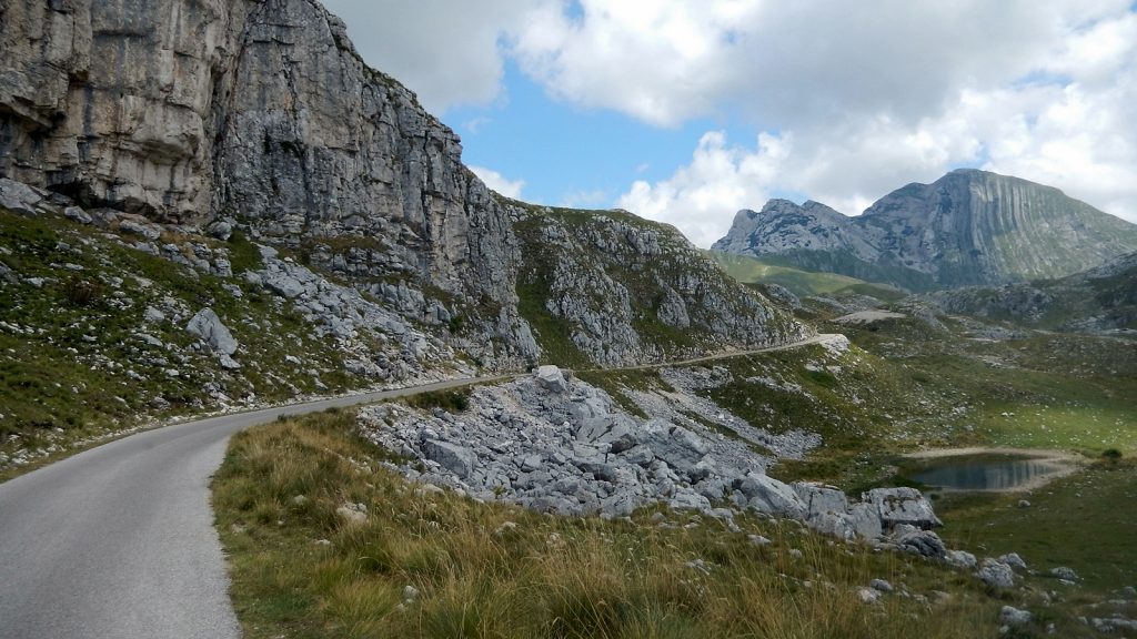 Sedlo Pass Durmitor 1908 Bulli Roadtrip