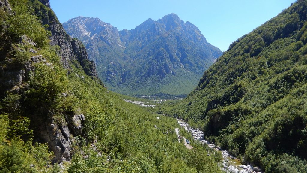 Auf dem Weg zum Syri i kalter, Nderlysaj, Theth, Albanien