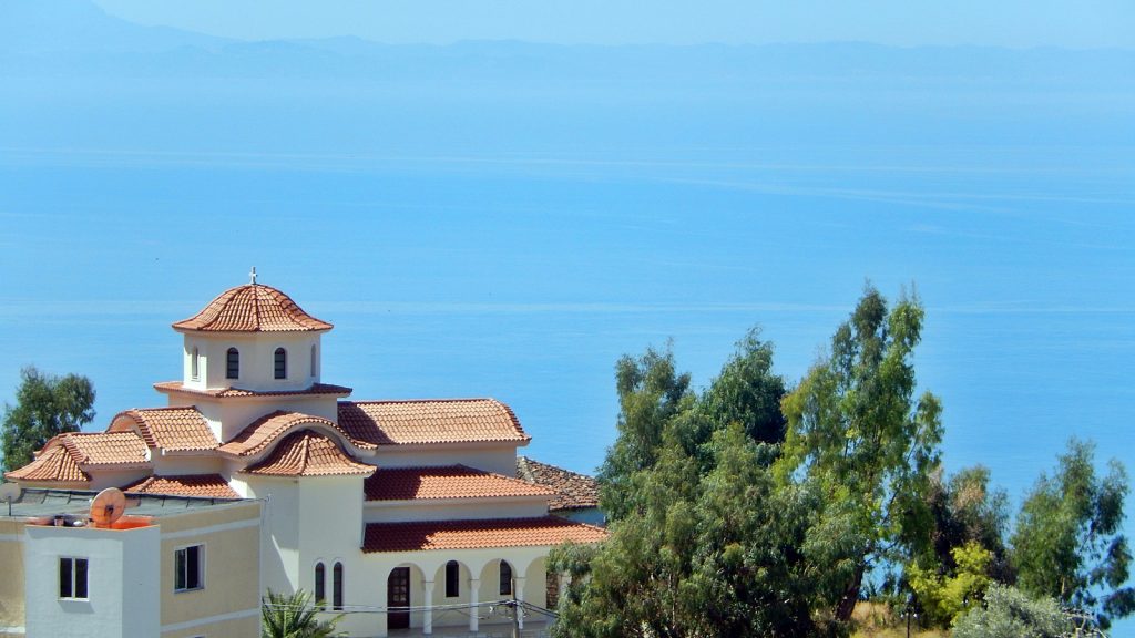 Kirche in Lukova, Albanische Riviera