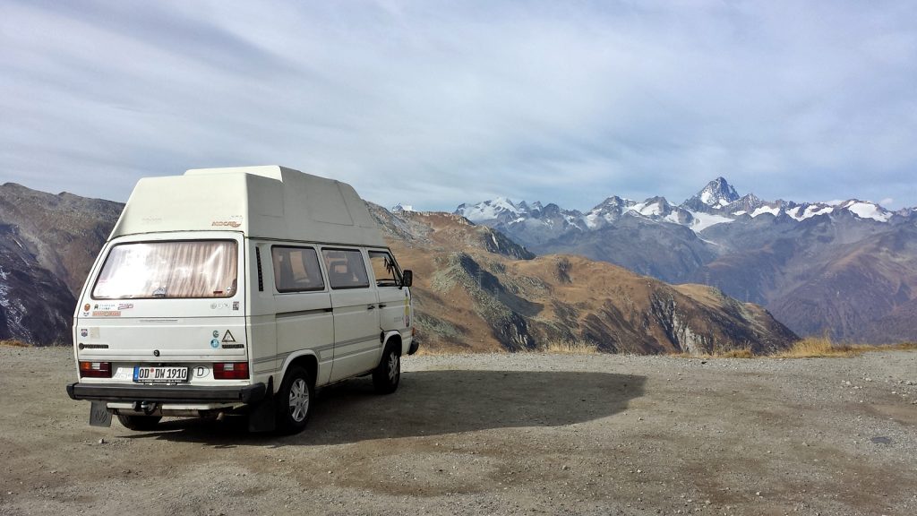 Didimobil mit Blick auf das Jungfraumassiv