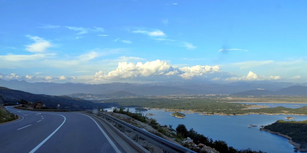 Slansko Wasserreservoir bei Nikšić