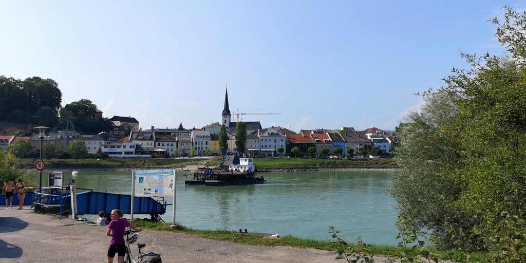 Ottensheimer Drahtseilbrücke