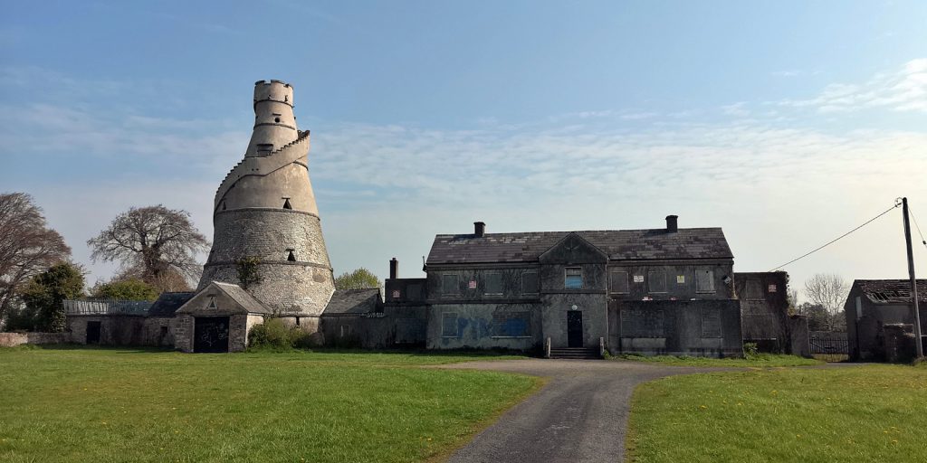 The Wonderful Barn, Leixlip