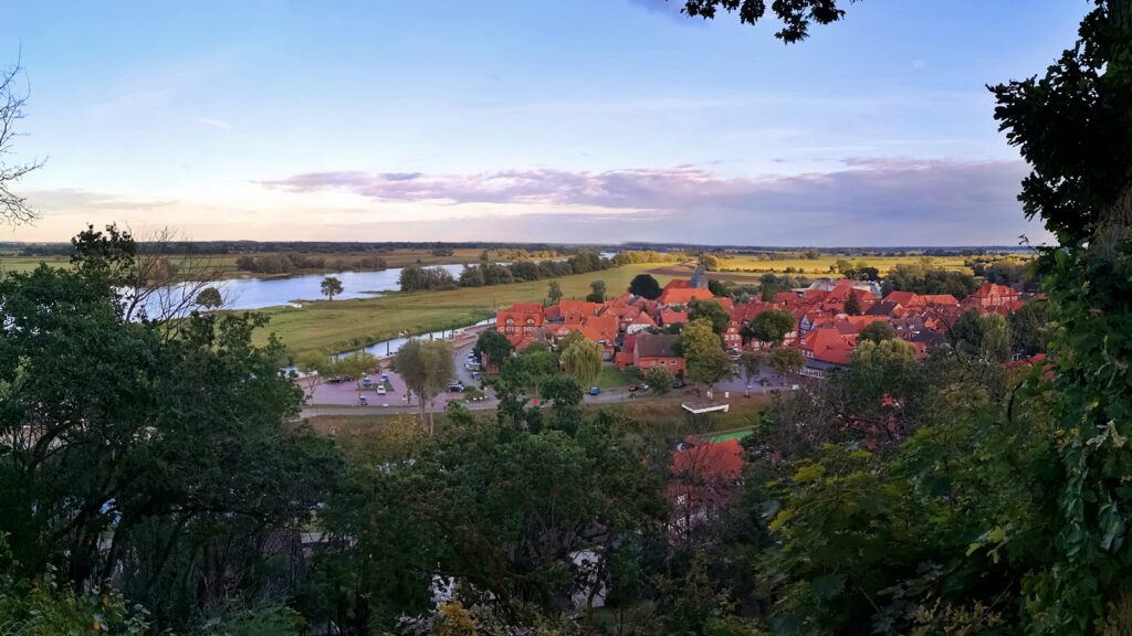 Blick vom Weinberg auf Hitzacker