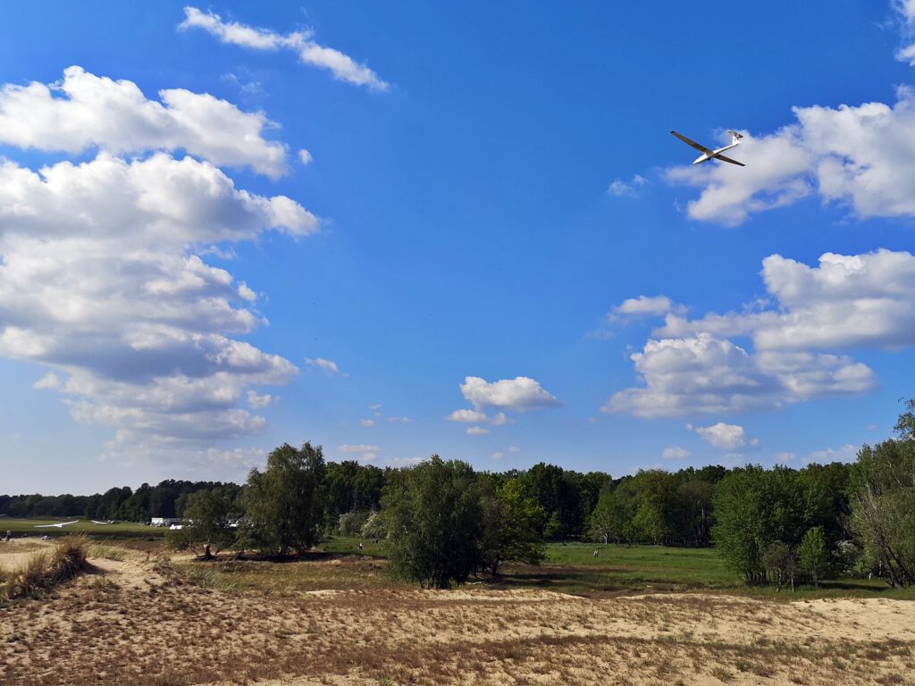 Segelflugplatz in den Boberger Dünen