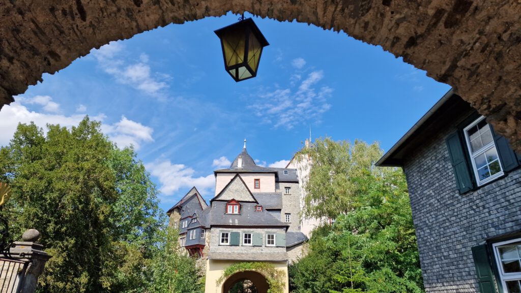 Eingang Burg Runkel