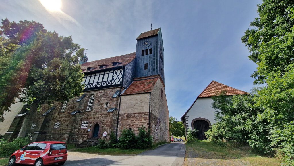 Kirche auf der Katlenburg