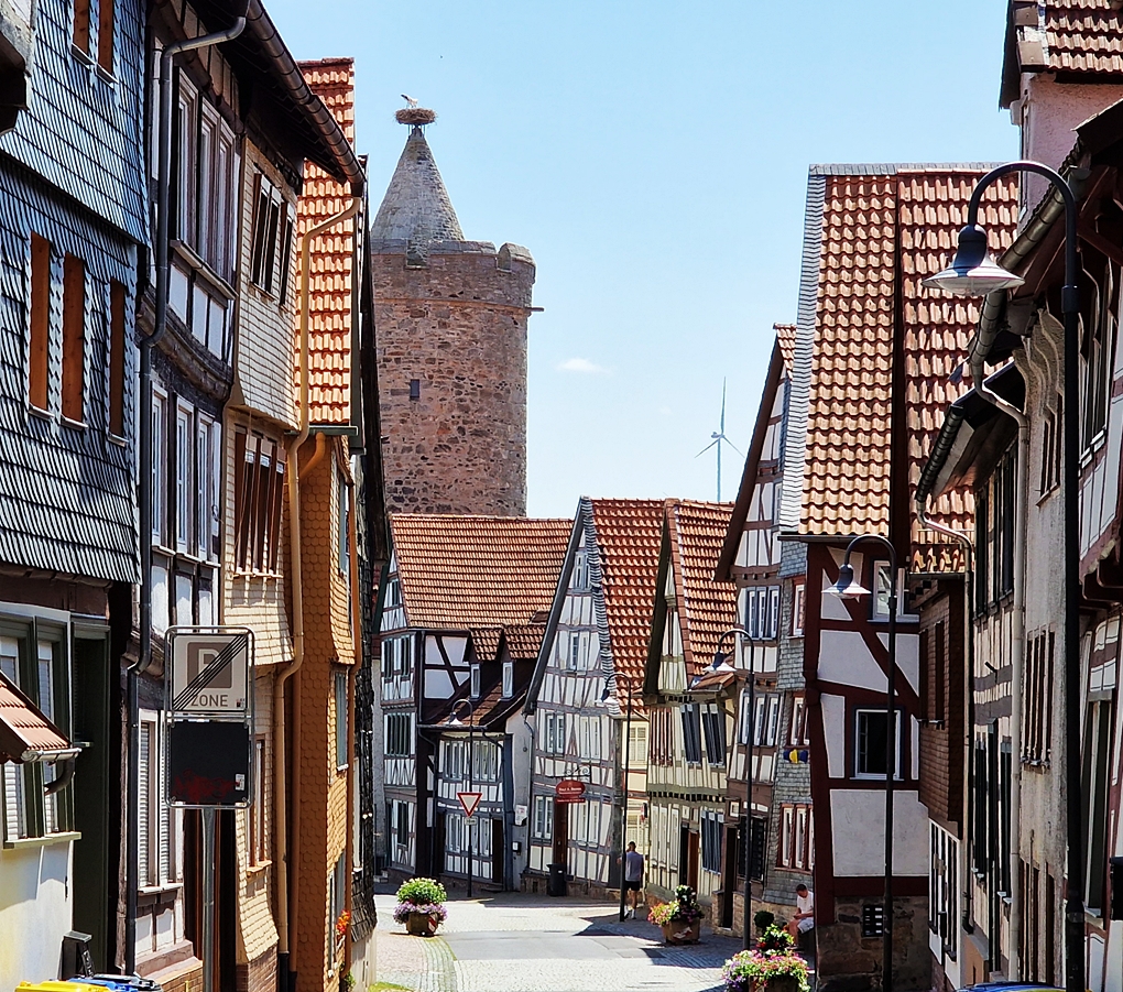 Untere Fulder Gasse mit Leonhardsturm